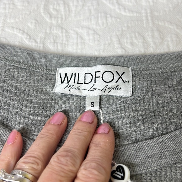 ⭐️Wildfox University pery thermal oversized graphic long sleeve tee nwt sz small - Picture 8 of 10
